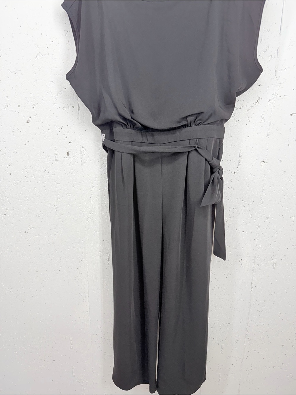 Eliza J Women's Size 14 Black Cap Sleeve Wide Leg Jumpsuit - Picture 6 of 16